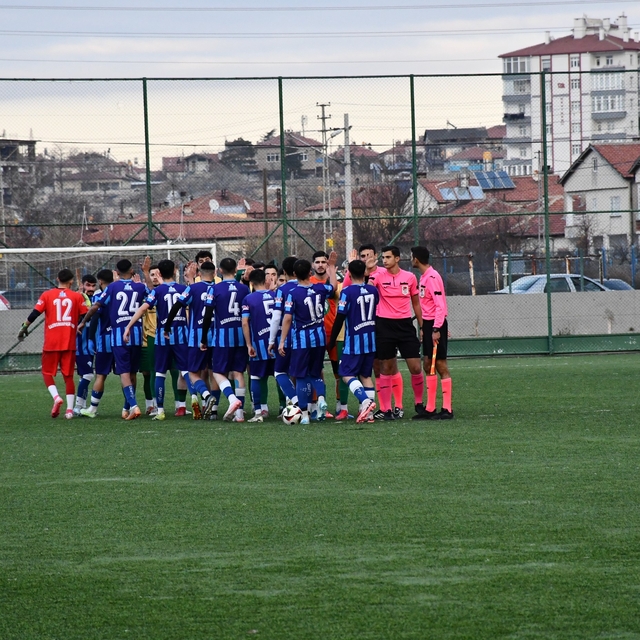 Kayseri Süper Amatör Küme'de ilk yarı tamamlandı
Kayseri Şekerspor zirvede...