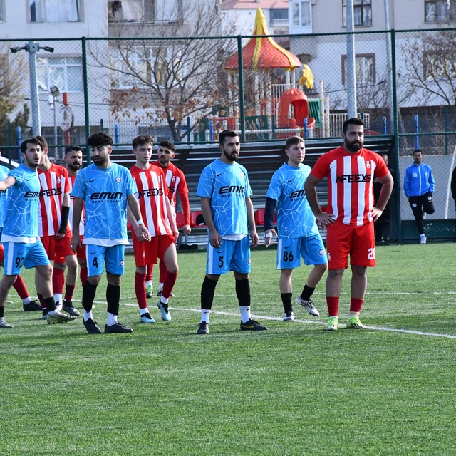 Döğergücü FK 3 puanı 5 golle aldı
Döğergücü FK:5 - Özvatanspor: 1