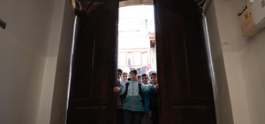 Diyarbakır'da 115 yıllık eğitim yuvasının ihtişamlı kapısı, 1 asırdır aralıksız öğrencilere açılıyor