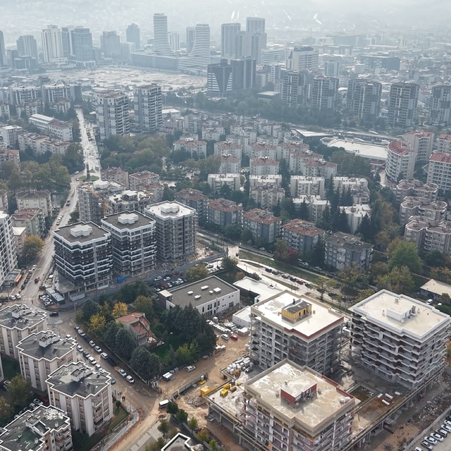 Faizler yükselince, yatırımcı altın ve dövize kaçtı
Bursa'nın yönü İstanbul...