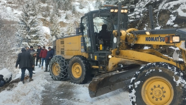 Trabzon'da belediye ekiplerinin kış mesaisi başladı