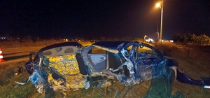 Tekirdağ'da devrilen otomobil ikiye bölündü, sürücü yaralandı