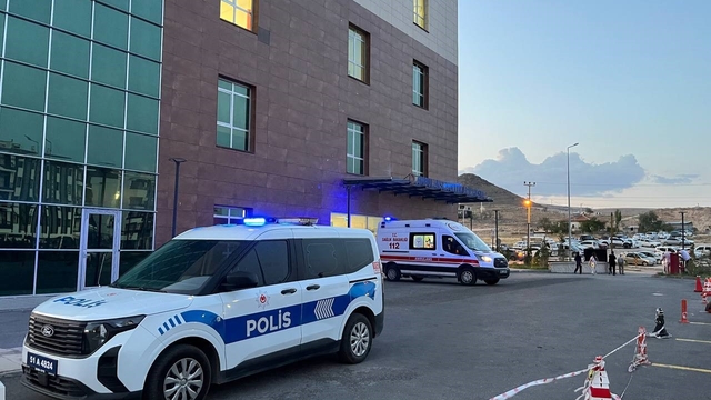 3. kattan düşen kadın hayatını kaybetti