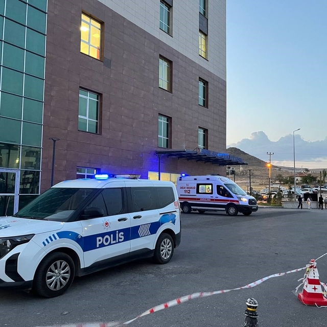 3. kattan düşen kadın hayatını kaybetti