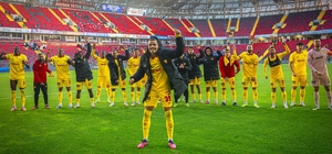 Göztepe Avrupa yolunda tam gaz