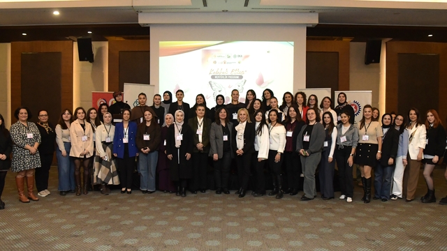 Samsun'da Kelebek Etkisi Mentörlük programı başladı
Üniversitelilere kariyer desteği