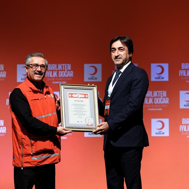 Türk Kızılayı Cizre Şubesi iki ayrı alanda ödül kazandı