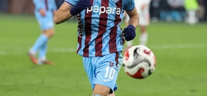 Ernest Muçi seriye devam etti