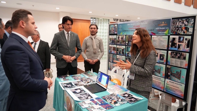 Köyceğiz'de görev yapan öğretmene ödül