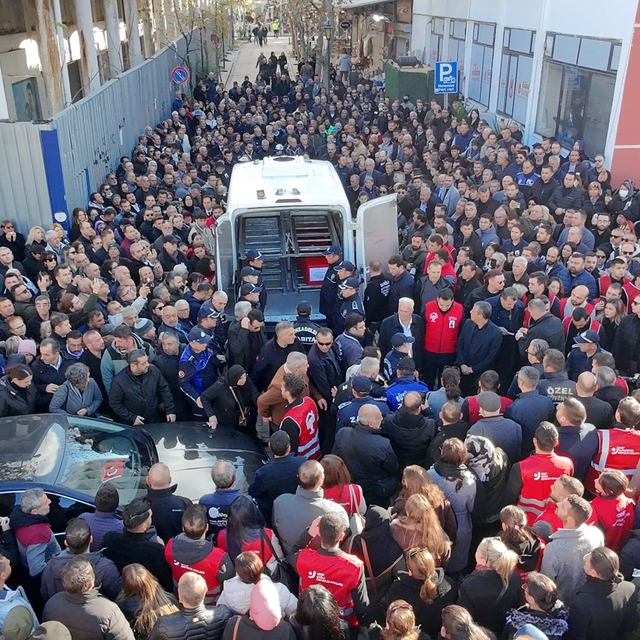 Başkan Durbay'a görev yaptığı belediyede duygusal veda
Tedavi gördüğü hasta...