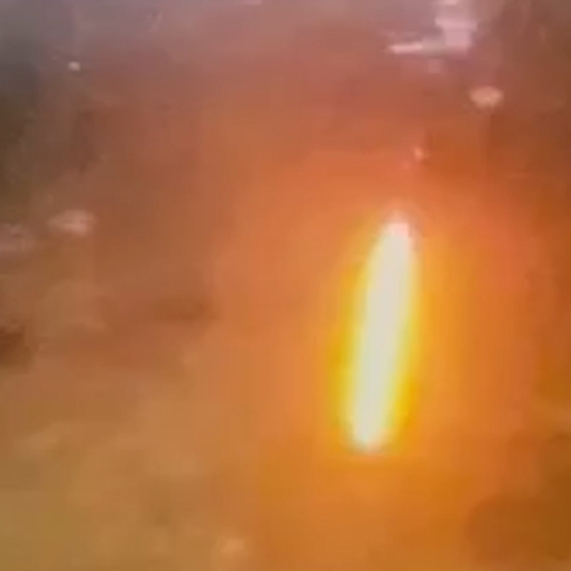 Şanlıurfa'da 3 ev ile fabrikaya silahlı saldırı kamerada