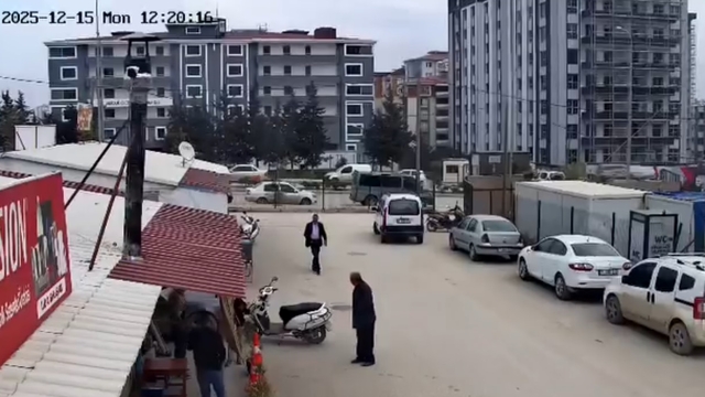 Hatay'da 4.2 büyüklüğünde deprem (2)