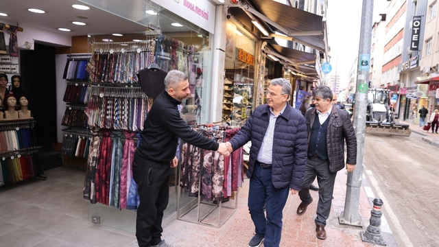 Başkan Kurnaz: "Her mahalleye eşit ve adil hizmet ulaştırma vizyonuyla çalışıyoruz"