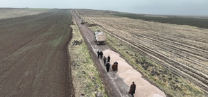 Siverek kırsalındaki yolları büyükşehir yapıyor