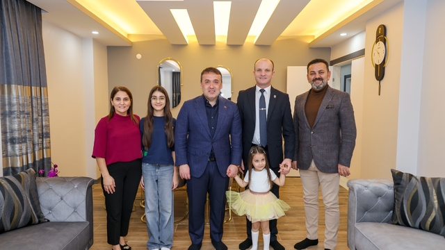 Vali Sözer'den gazi Halil Er'e vefa