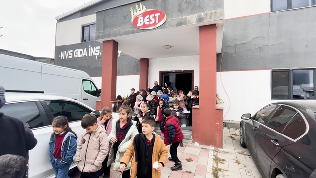 Tatvan'da minik öğrencilerden yerli üretime büyük ilgi