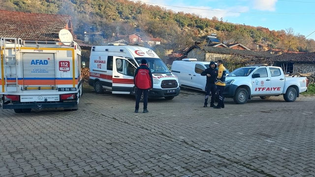 Balıkesir'de mantar toplamak için çıktığı ormanda kaybolan kişi 15 saat sonra bulundu