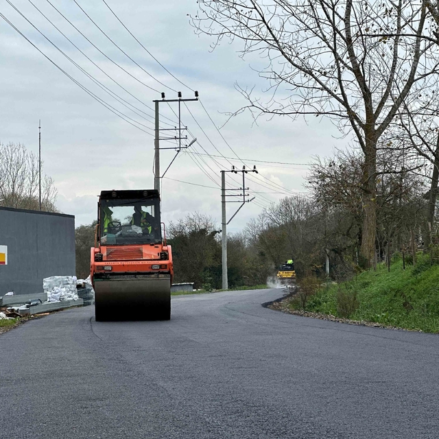 Söğütlü'nün ulaşım ağı güçleniyor