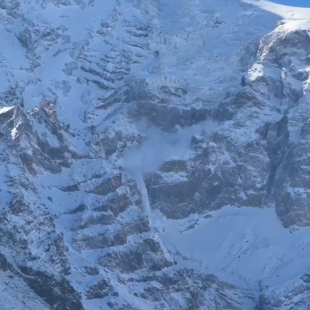 Ağrı Dağı'nda çığ düştü