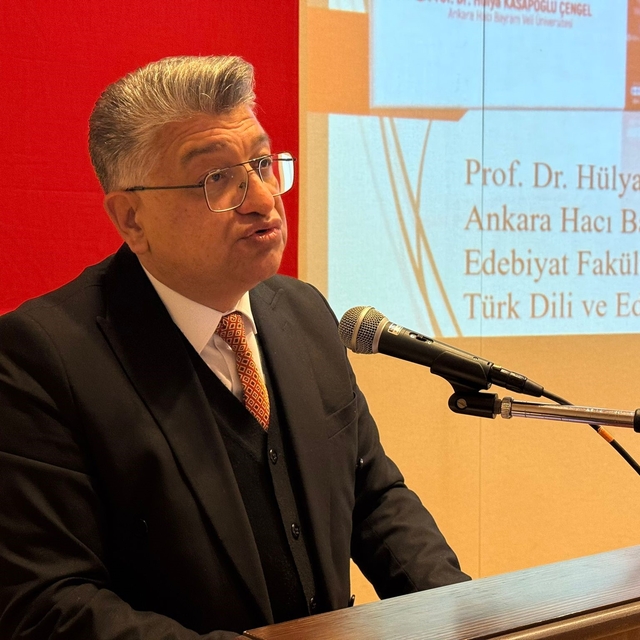 DPÜ Rektörü Prof. Dr. Süleyman Kızıltoprak'tan Dünya Türk Dili Ailesi Günü...