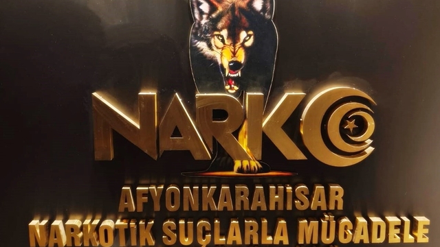 Polisten 4 farklı adrese uyuşturucu baskını