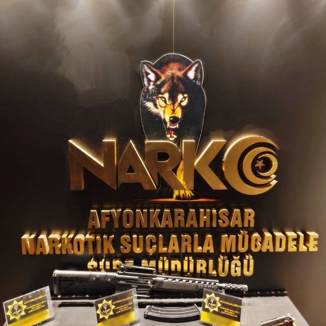 Polisten 4 farklı adrese uyuşturucu baskını