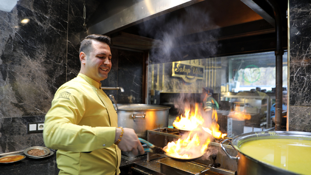 Dünyanın en iyi 100 çorbası arasına giren beyrana kışın yoğun ilgi