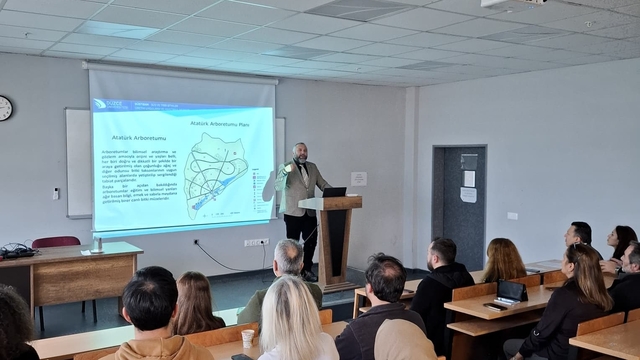 Bitki biyolojik çeşitliliğinin korunmasında botanik bahçelerinin önemi vurgulandı