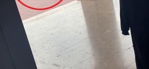 Bursa’da öğrencisini herkesin içinde darp eden okul müdürü görevden uzaklaştırıldı