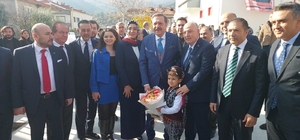 Rifat Hisarcıklıoğlu, Denizli'de TOBB'un desteğiyle yaptırılan okulların açılışına katıldı 