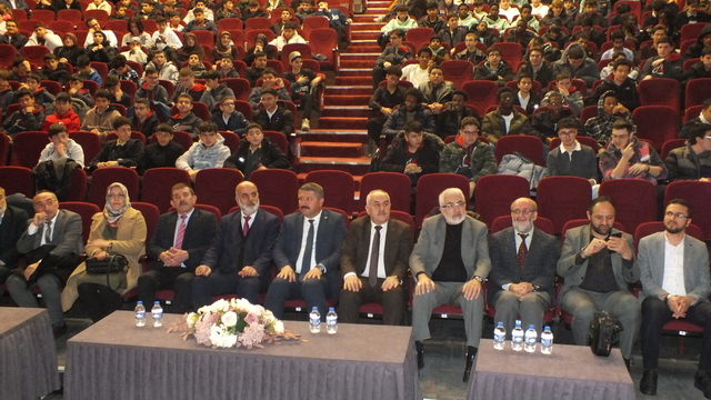 Sivas'ta "Kur'an-ı Kerim'i Güzel Okuma Yarışması" düzenlendi