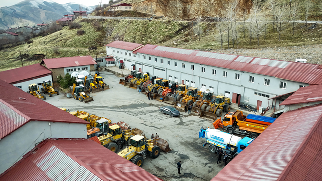 Bitlis Belediyesi karla mücadele hazırlıklarını tamamladı