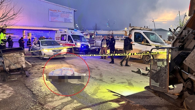 Elazığ'da çöp kamyonunun altında kalan belediye işçisi öldü