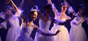 Samsun Devlet Opera ve Balesi "Fındıkkıran" balesinin prömiyerini yaptı