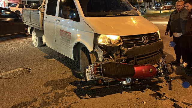 Samsun'da pikapla çarpışan motosiklet sürücüsü yaralandı