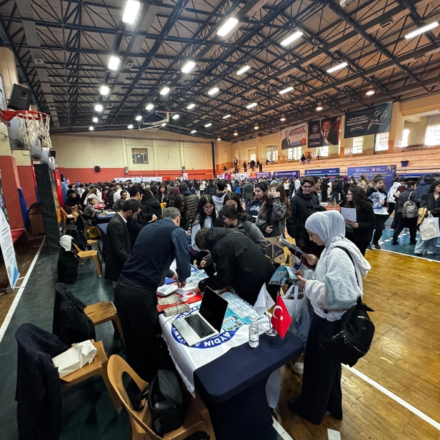 Aydın Yükseköğretim Tanıtım Günleri yoğun katılımla başladı