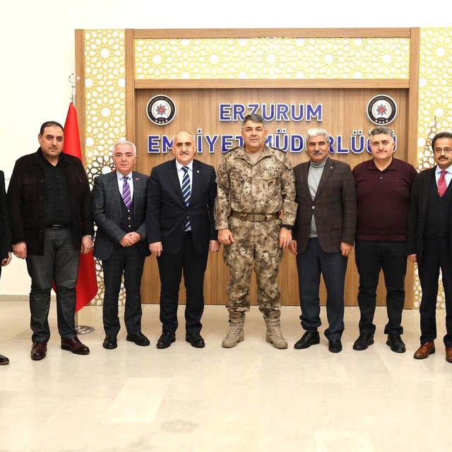 Kent Konseyi'nden Emniyet Müdürü Karaburun'a hayırlı olsun ziyareti