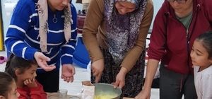 Bozdoğan’da minikler ekmek yapmasını öğrendi