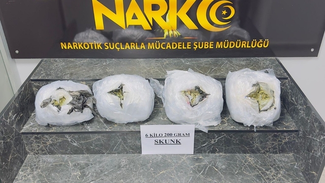 Şırnak'ta 6 kilo 200 gram skunk ele geçirildi