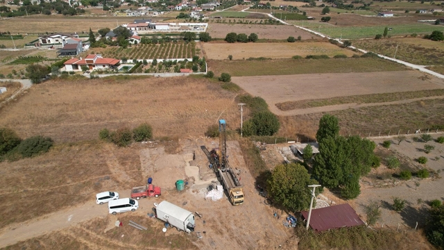 Kuraklıkla mücadele eden İzmir'de yeni 15 sondaj kuyusu