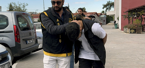 Sevgilisinin eski erkek arkadaşını öldürdü, balkondan atlayıp kaçmak isterken yakalandı