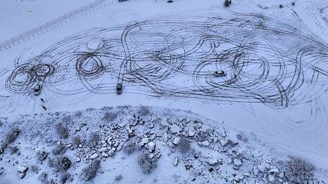 Karabük'te sürücüler karın tadını drift atarak çıkardı
Keltepe'de üç renkli manzara kartpostallık görüntüler oluşturdu
Karabük'te kar yağışıyla birlikte eğlence ve manzara bir arada