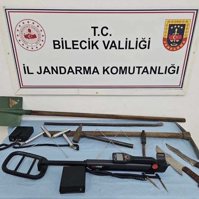 Bilecik'te define avcıları suçüstü yakalandı