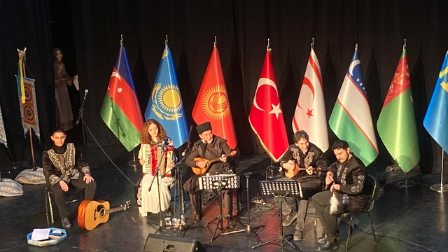 Eskişehir'de "Dünya Türk Dili Ailesi Günü" programı düzenlendi