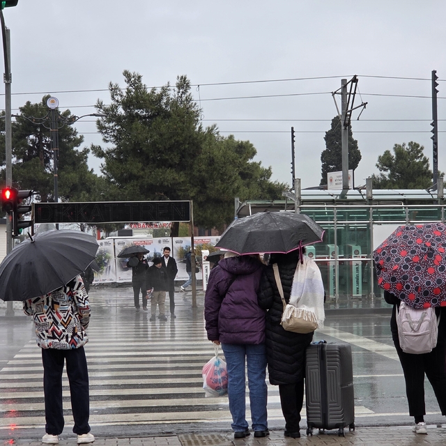 Samsun'da kuvvetli yağış: Metrekareye 27 kilo yağış düştü