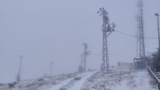 Sungurlu'da kar yağışı etkili oldu