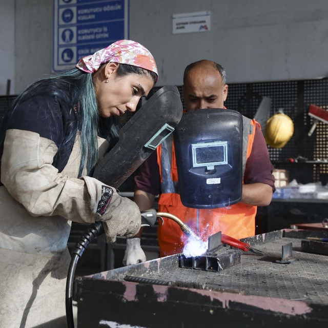 MERCEK'te çelik kaynak ustaları yetişiyor