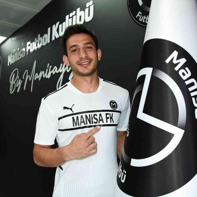 Manisa FK'da 3 fesih