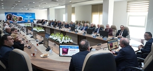 Rektör Prof. Dr. Ahmet Demir senato üyeleriyle bir araya geldi