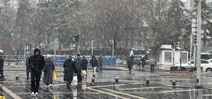 Kayseri'de kar yağışı etkili oldu